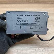 8J0035456A  FWD Aerial antenna amplifier Audi A4 S4 B8 8K