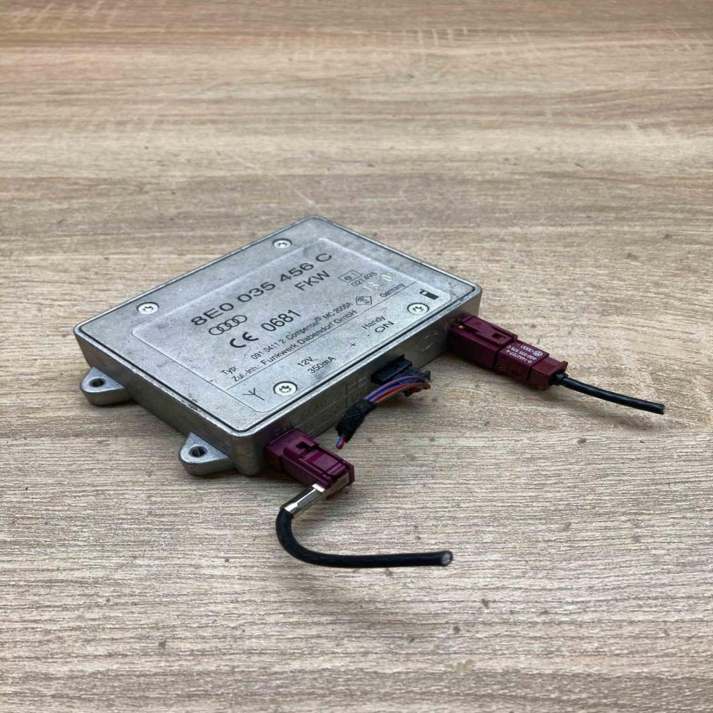 8E0035456C  FKW Antenna control unit Audi A6 S6 C6 4F