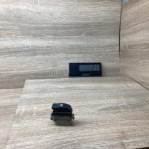 28082   Electric window control switch Renault Laguna I