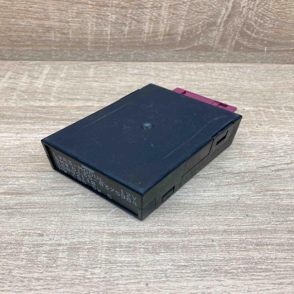 8375964 558921  Light module LCM BMW 5 E39
