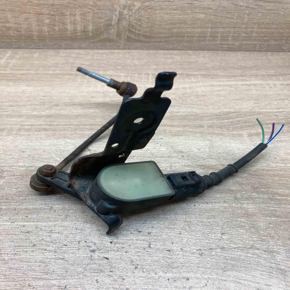 1T0907503 170305  Headlight/headlamp level sensor Volkswagen PASSAT B6