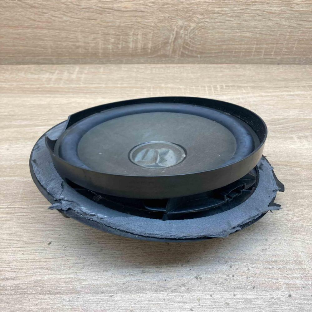 A2118200502  HL Rear door speaker Mercedes-Benz E W211