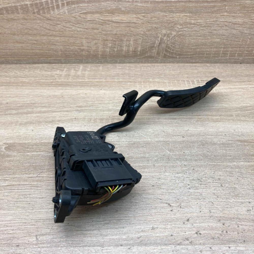 4F2721523 6PV008984  Accelerator throttle pedal Audi A6 S6 C6 4F