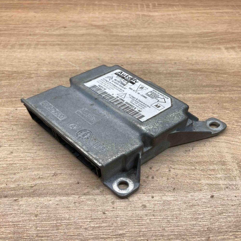 9673576689 611014200  Airbag control unit/module Citroen C5
