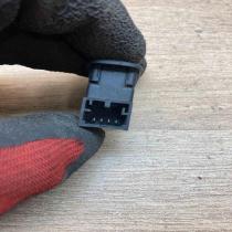 6Q0962109B   Alarm switch Volkswagen PASSAT B7