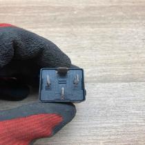 4H0951253A  645 Other relay Audi A8 S8 D4 4H