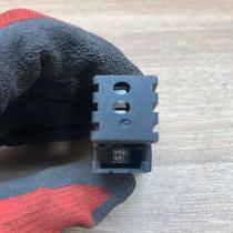 8352259 459500  Seat heating switch BMW 5 E39