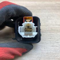 8K0919565   12 V Socket (rear) Audi A4 S4 B8 8K