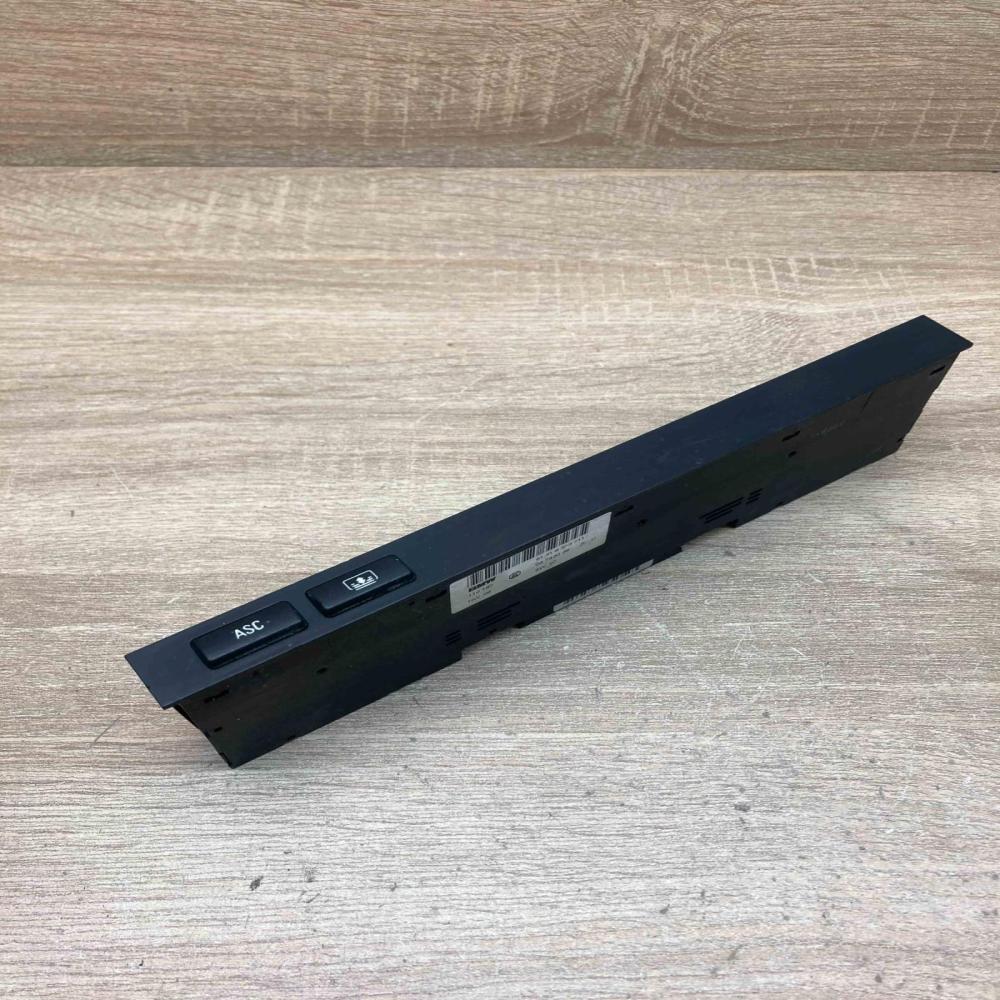 8373711 110187  Traction control (ASR) switch BMW 5 E39