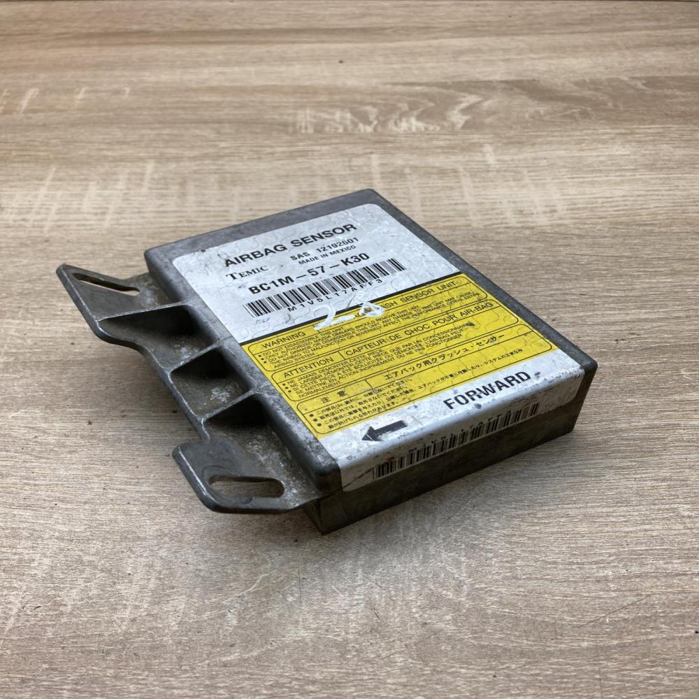 BC1M 57 K30   Airbag control unit/module Mazda Xedos 9
