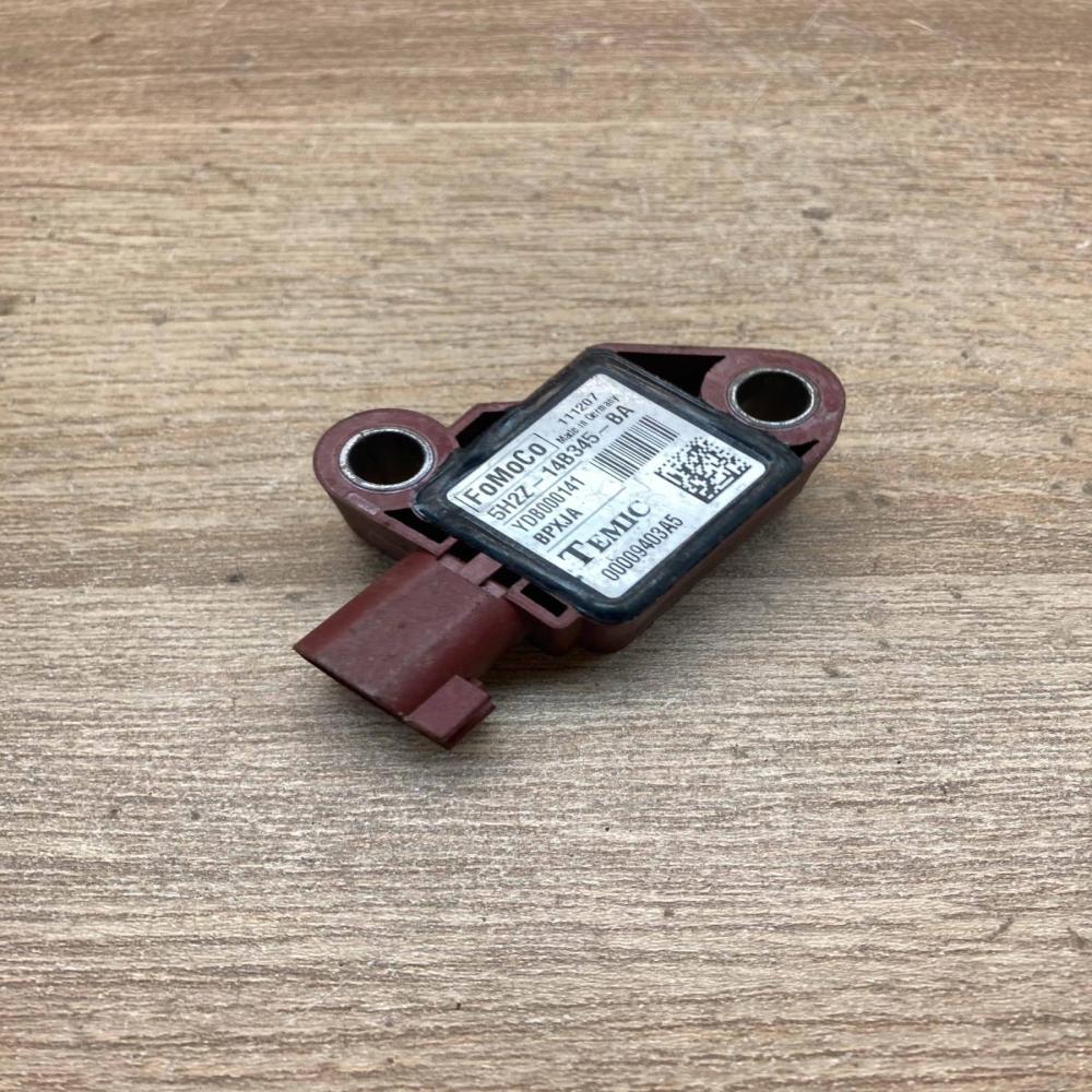5H2Z 14B345 BA BPXJA  Airbag deployment crash/impact sensor Land Rover Discovery