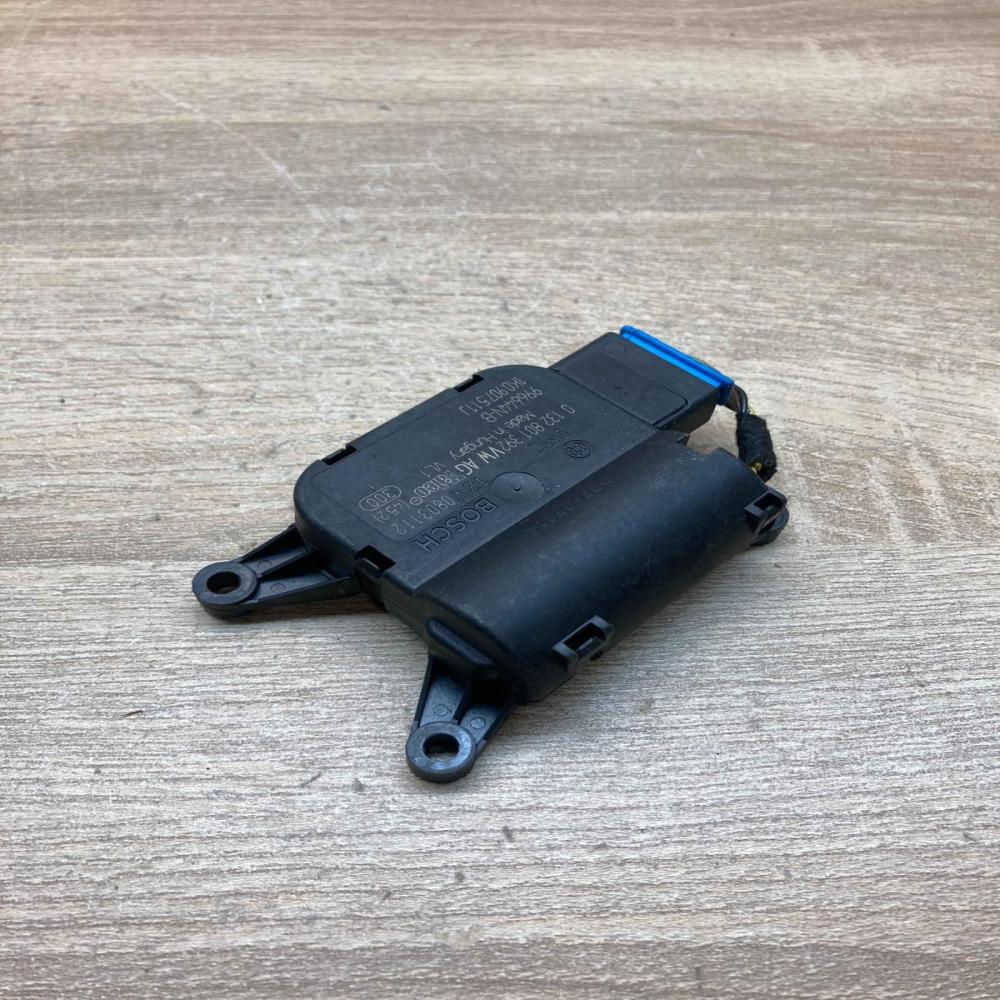 1K0907511J 0132801392  Air flap motor/actuator Volkswagen Golf VI