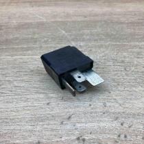 7M0951253A  100 Other relay Volkswagen Golf IV