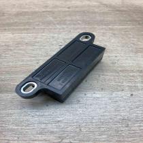 A0038200726 82176166 4  Airbag deployment crash/impact sensor Mercedes-Benz E W2