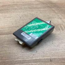 89740 05010 61B377 000  Door control unit/module Toyota Avensis T270