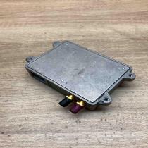 8J0035456A   Aerial antenna amplifier Audi A4 S4 B8 8K
