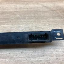 8H32 13D734 AA 070608 1  Hazard light switch Land Rover Range Rover Sport L320