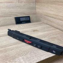 8H32 13D734 AA 070608 1  Hazard light switch Land Rover Range Rover Sport L320