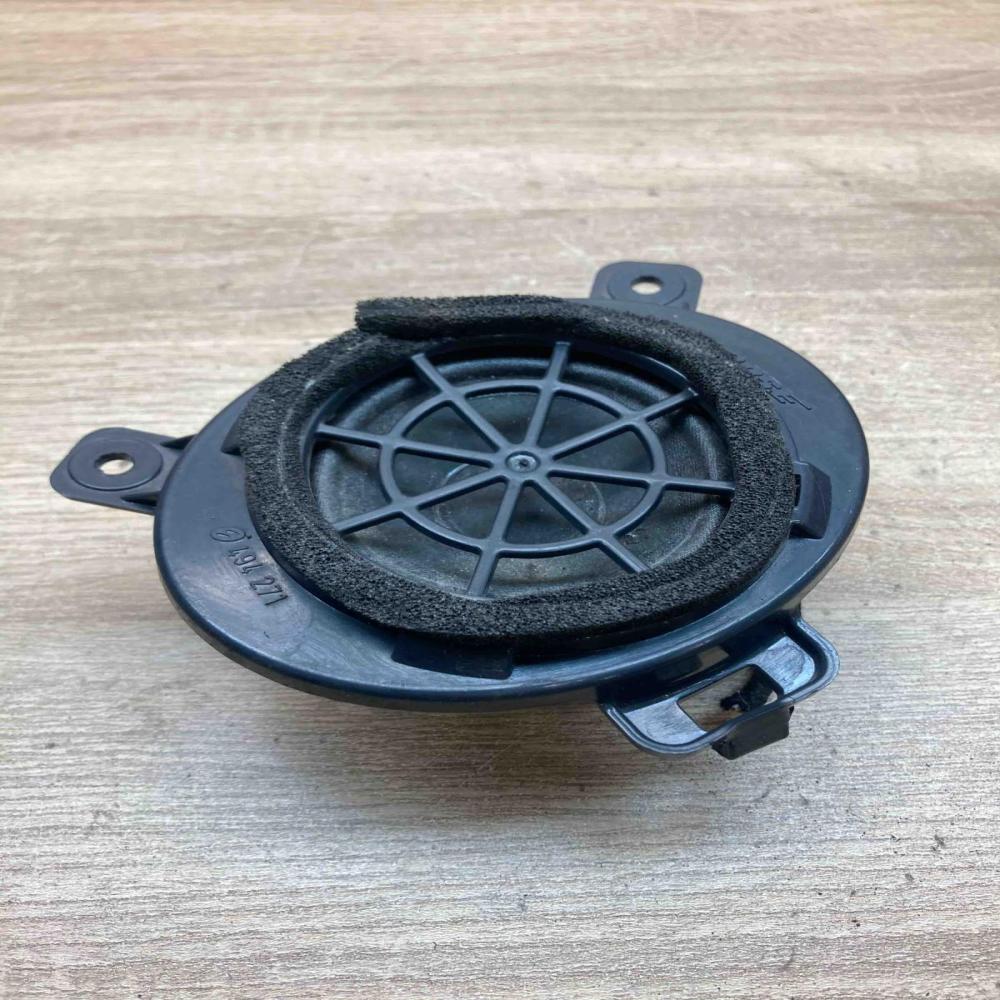4L0035361 283213  Parcel shelf speaker Audi Q7 4L