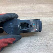 13258696 251541  Light switch Opel Insignia A