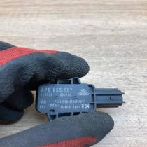 8P0955557 019739 RB4 Airbag deployment crash/impact sensor Audi A3 S3 8P