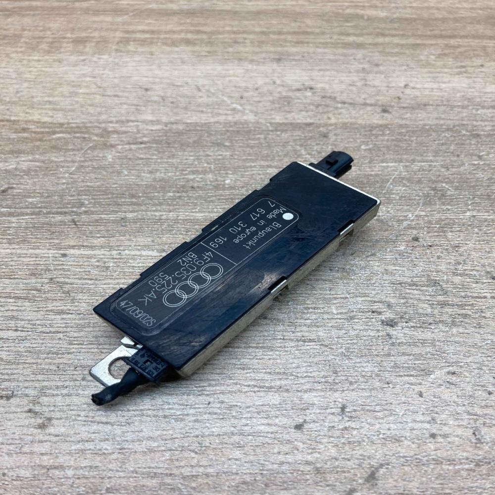 4F9035225AK 7617310169  Aerial antenna amplifier Audi A6 S6 C6 4F