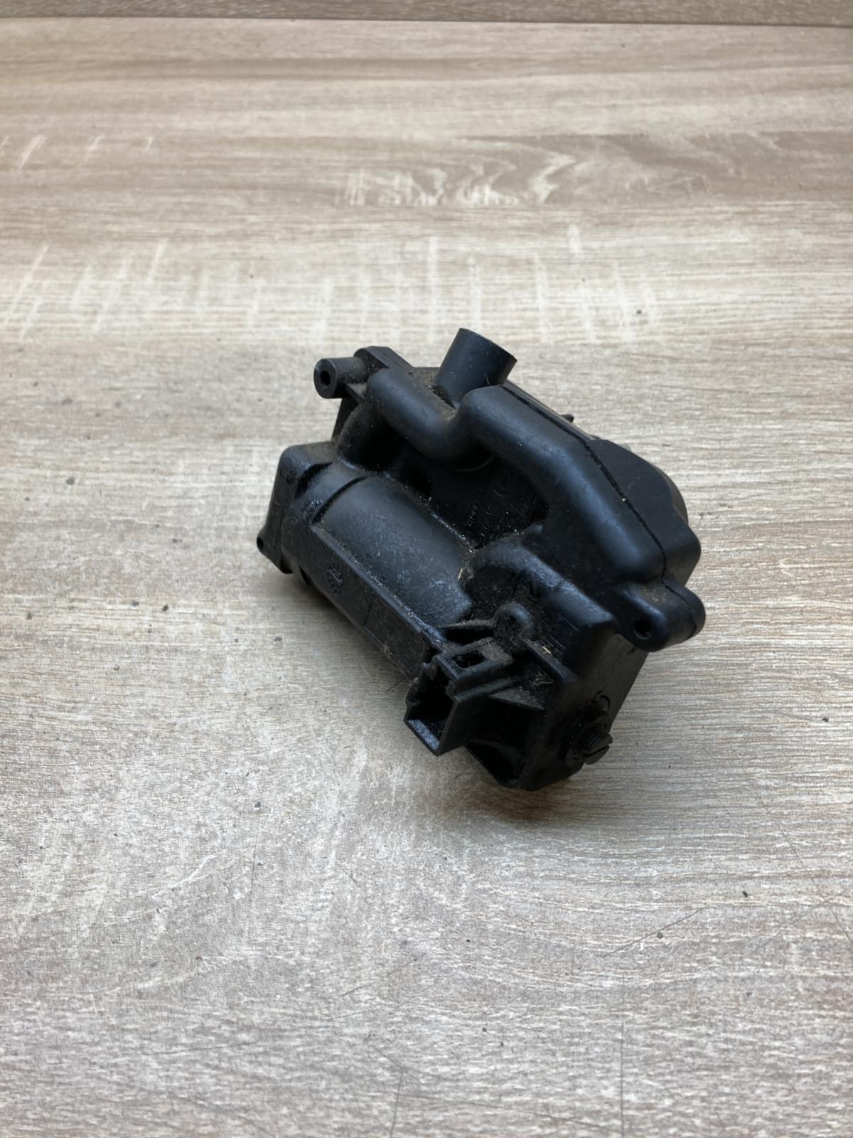ZH00534420 ZH00534410  Rear door window regulator motor Renault Megane I