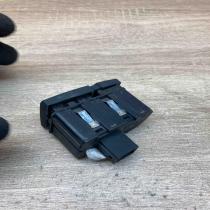 4L2927227   Glove box opening button Audi Q7 4L