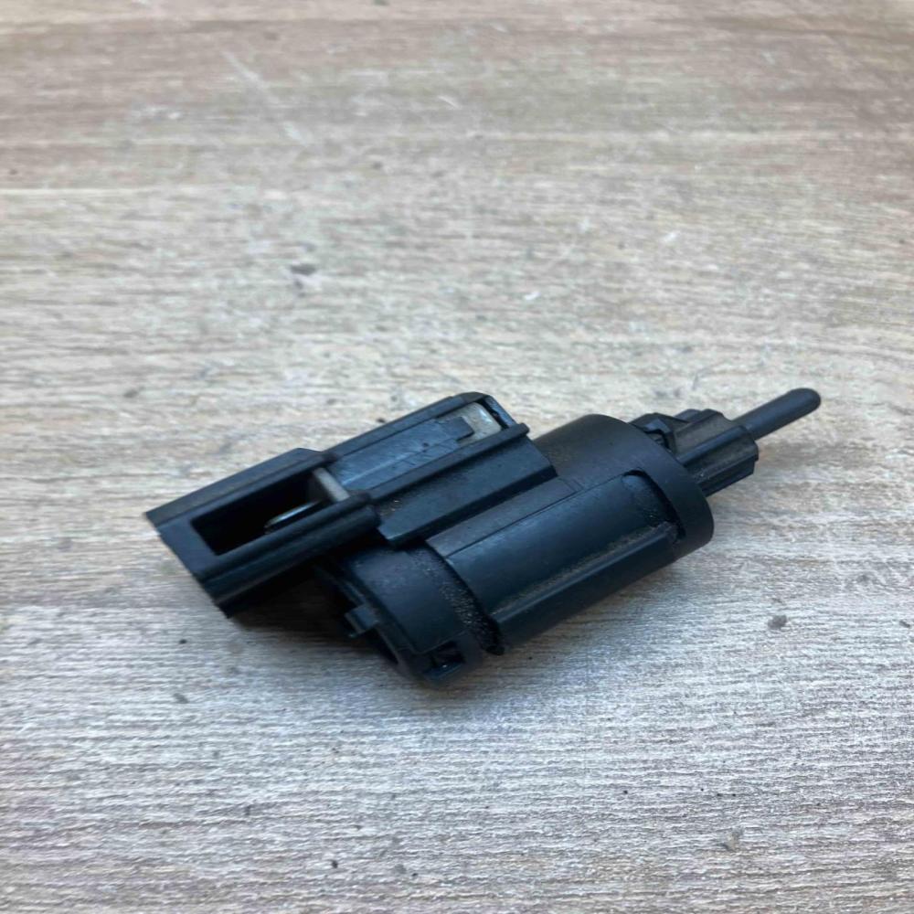 3B0945511C 19322010 07311 Brake pedal sensor switch Seat Leon (1P)