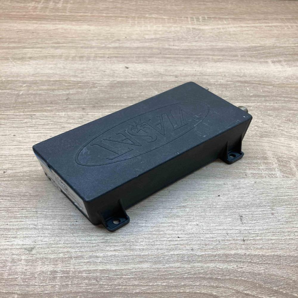 G0M20111 5744 020443  Video control module Mercedes-Benz E W210