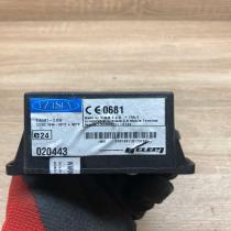G0M20111 5744 020443  Video control module Mercedes-Benz E W210