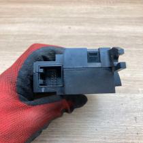 4E19058218B 4E0910218A  Engine start stop button switch Audi A8 S8 D3 4E