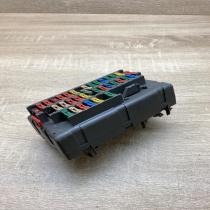 9459288180   Fuse module Peugeot 406