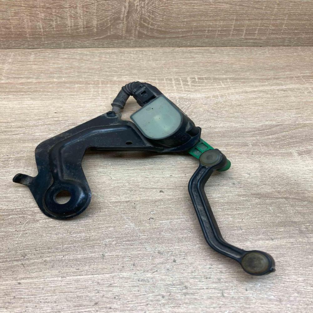 4F0907503 4F0616571J  Headlight/headlamp level sensor Audi A6 S6 C6 4F