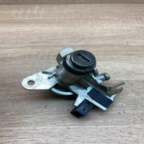 8E0827573   Tailgate exterior lock Audi A4 S4 B7 8E 8H
