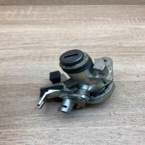 8E0827573   Tailgate exterior lock Audi A4 S4 B7 8E 8H