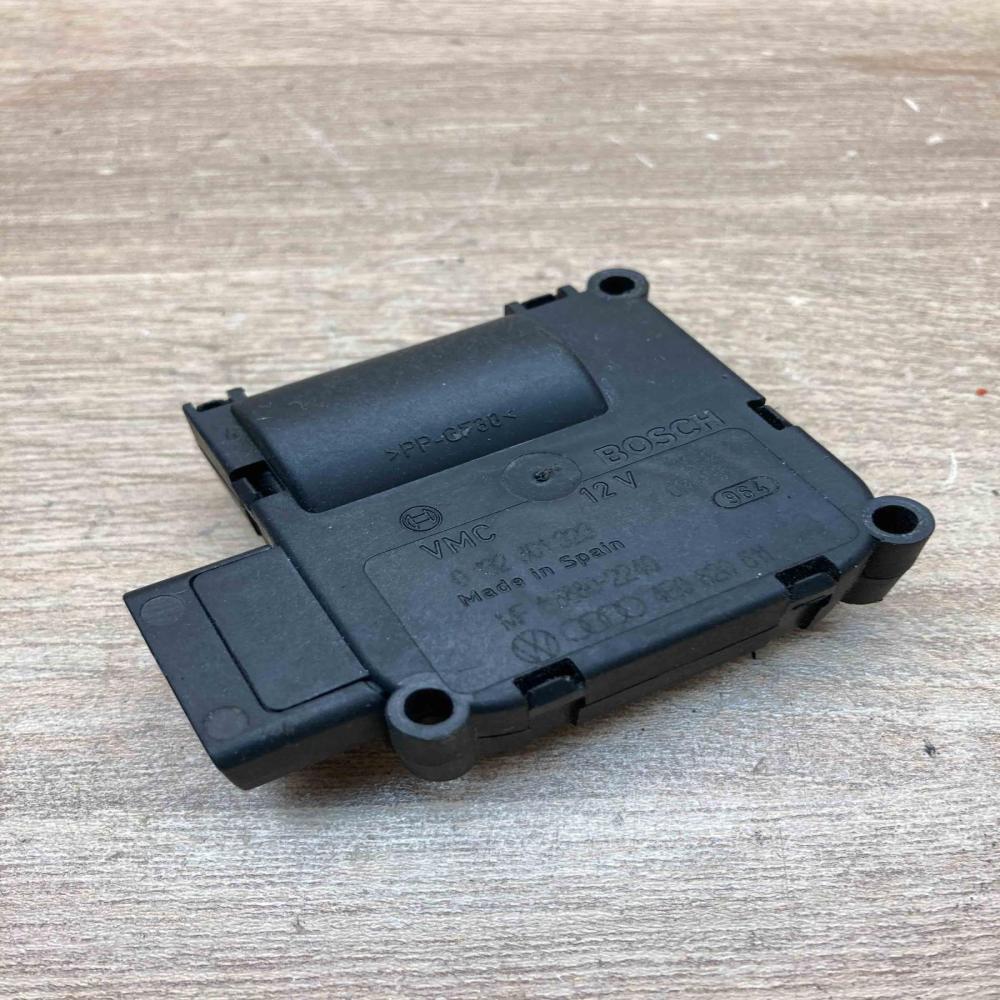 4E0820511 116880 2240  Air flap motor/actuator Audi A8 S8 D3 4E