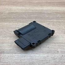 4E0820511 116880 2240  Air flap motor/actuator Audi A8 S8 D3 4E