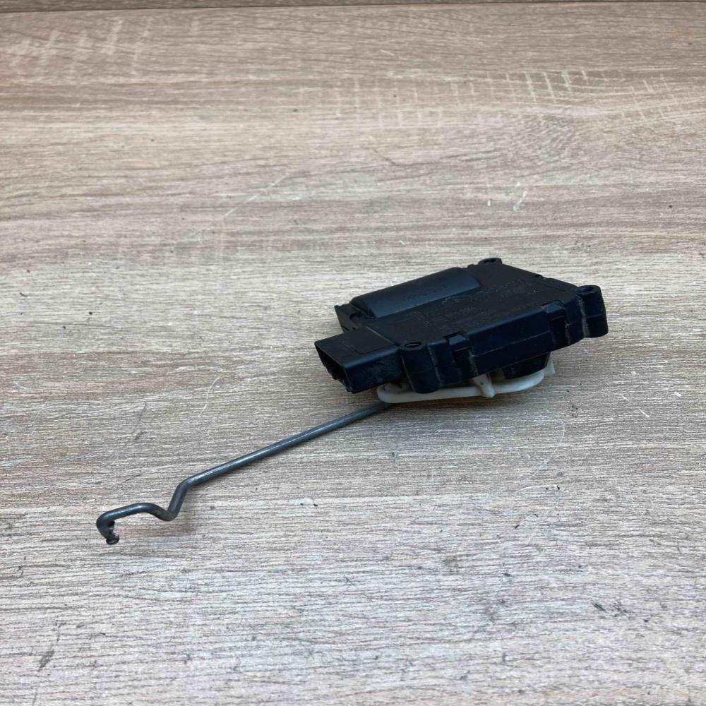 4E0820511 0132801323 020703 Air flap motor/actuator Audi A8 S8 D3 4E
