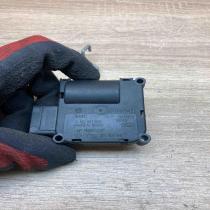 4E0820511 0132801323 020703 Air flap motor/actuator Audi A8 S8 D3 4E