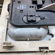 161218 9004 33  Front seat light Land Rover Discovery 3 - LR3