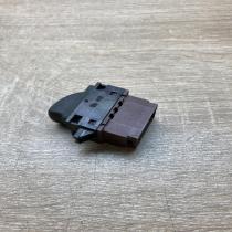 7700417486B   Electric window control switch Renault Laguna I