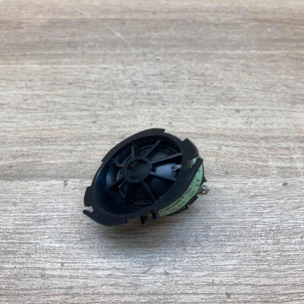 8P0035399C  RB6 Front door speaker Audi A3 S3 8P