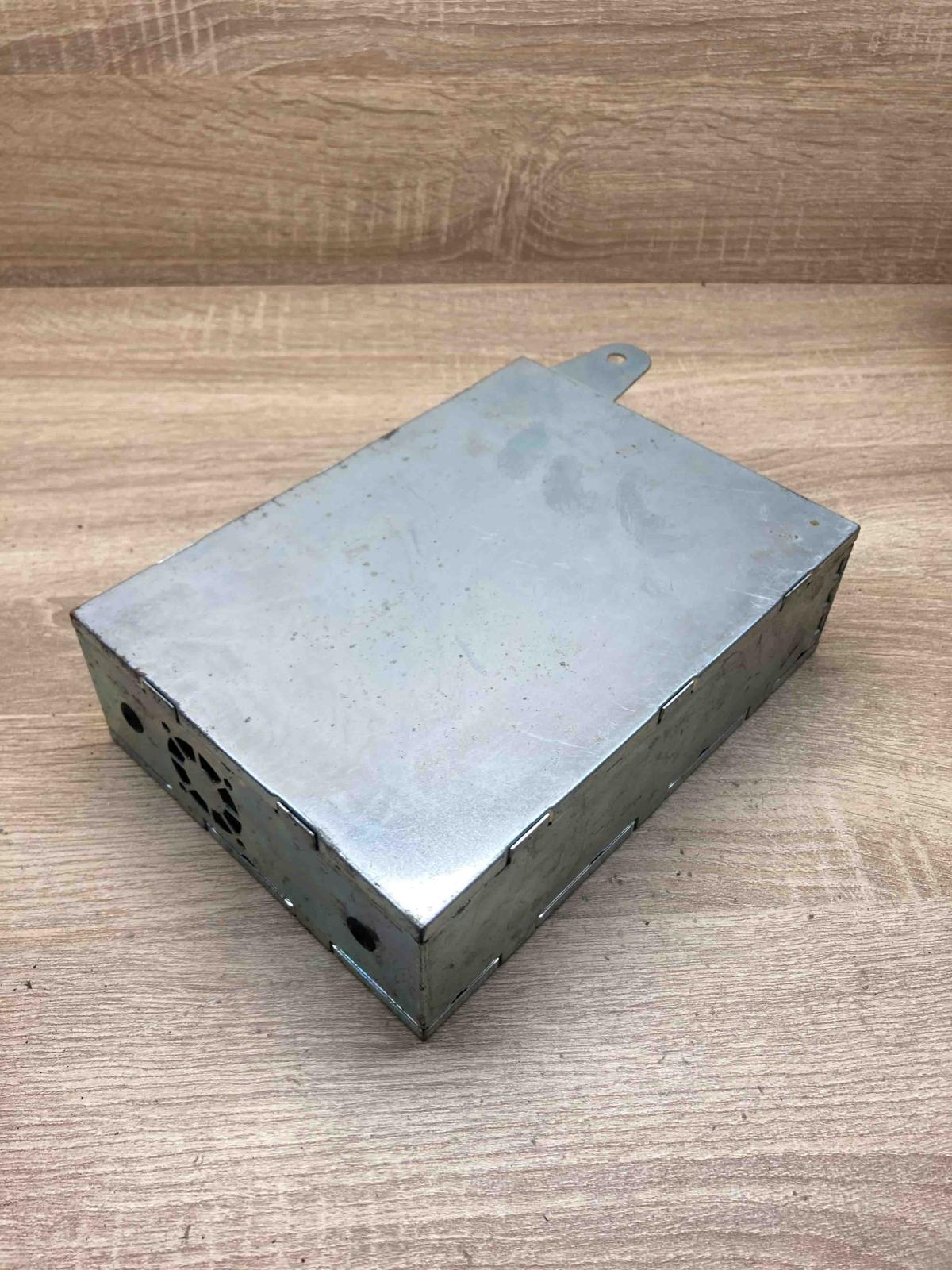 6906923 003413  GPS navigation control unit/module BMW X5 E53