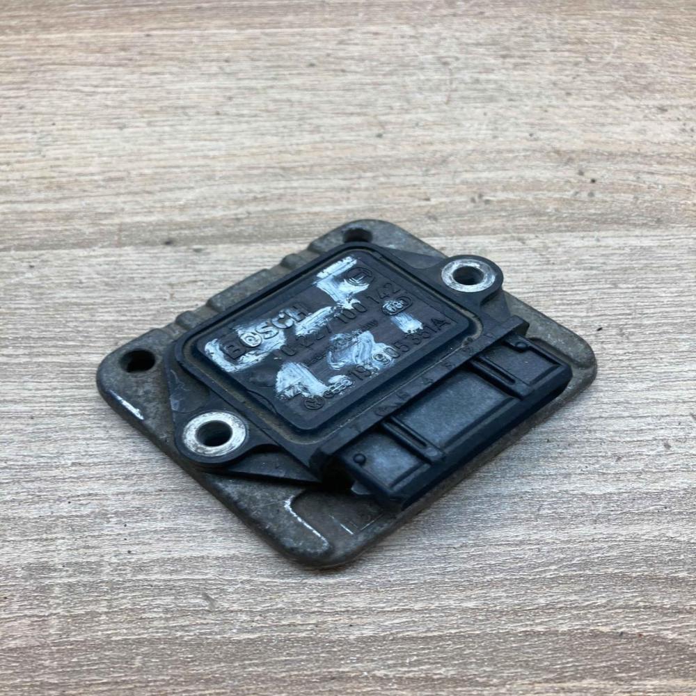 191905351A 0227100142  Ignition amplifier control unit Volkswagen Golf II
