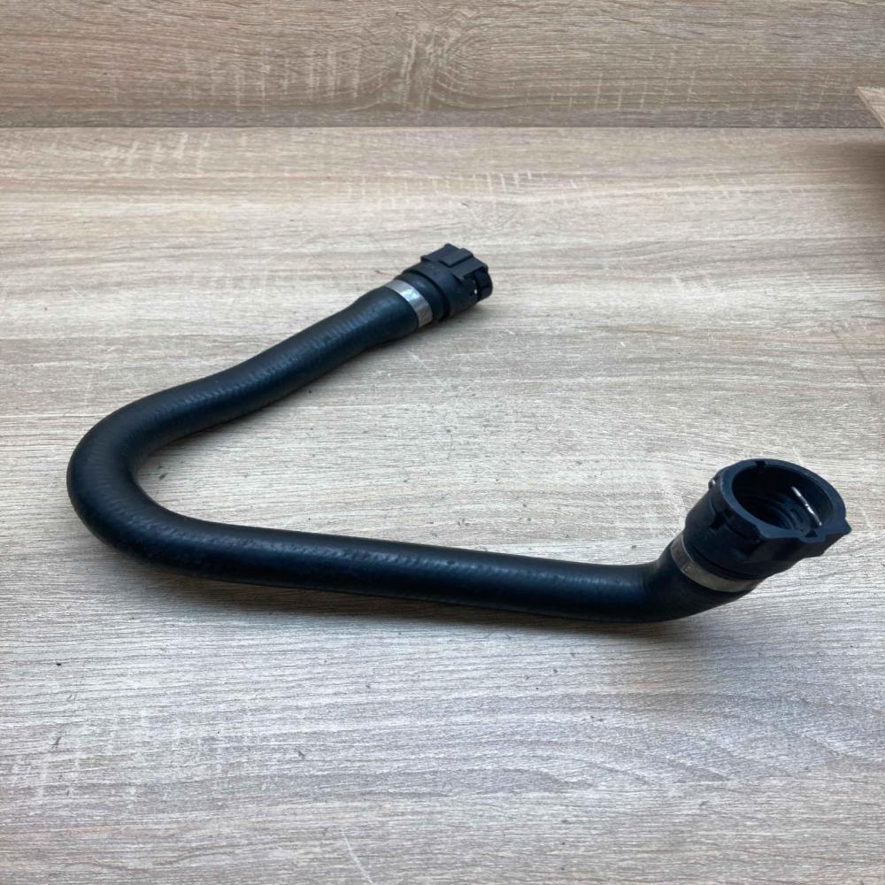 6917697   Engine coolant pipe/hose Mercedes-Benz E W211