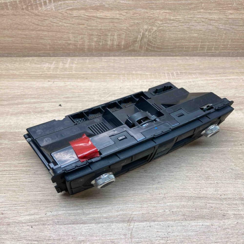 4E0820043E 4E0910043B  Climate control unit Audi A8 S8 D3 4E