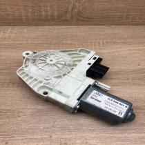 4L0959801B BR2 B Rear door window regulator motor Audi Q7 4L