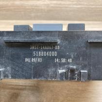 3M5T 14A067 BB 518804000  Fuse module Ford C-MAX I