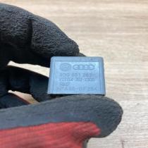 8D0951253 V23134 J52 X300 370 Other relay Audi A6 S6 C6 4F